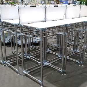 Kệ để sản phẩm bằng ống thép